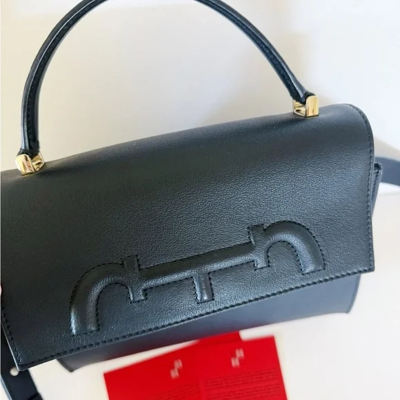 Carolina Herrera Doma Signature Satchel Medium Black Leather Handbag - NWT - Picture 9 of 14